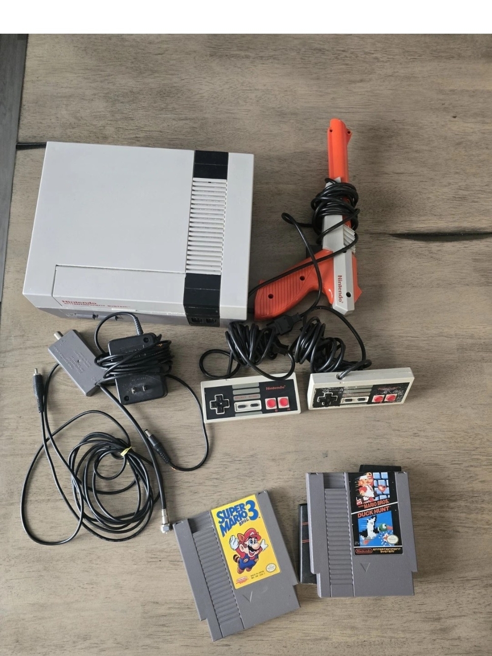 Nintendo Classic NES Console Bundle with Zapper & Controllers - White/Gray